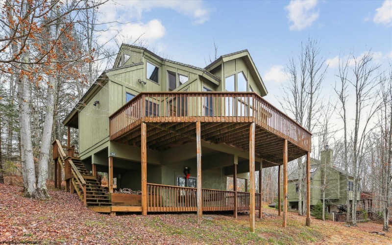 199 Treetop Lane, Davis, West Virginia 26260, 4 Bedrooms Bedrooms, 8 Rooms Rooms,3 BathroomsBathrooms,Single Family Detached,For Sale,Treetop,10152009 199 Treetop Lane, Davis, West Virginia 26260, 4 Bedrooms Bedrooms, 8 Rooms Rooms,3 BathroomsBathrooms,Single Family Detached,For Sale,Treetop,10152009