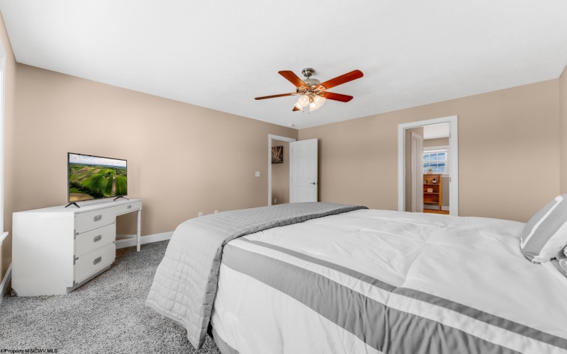 1 Stone Creek Drive, Morgantown, West Virginia 26508, 3 Bedrooms Bedrooms, 8 Rooms Rooms,3 BathroomsBathrooms,Single Family Detached,For Sale,Stone Creek,10163288