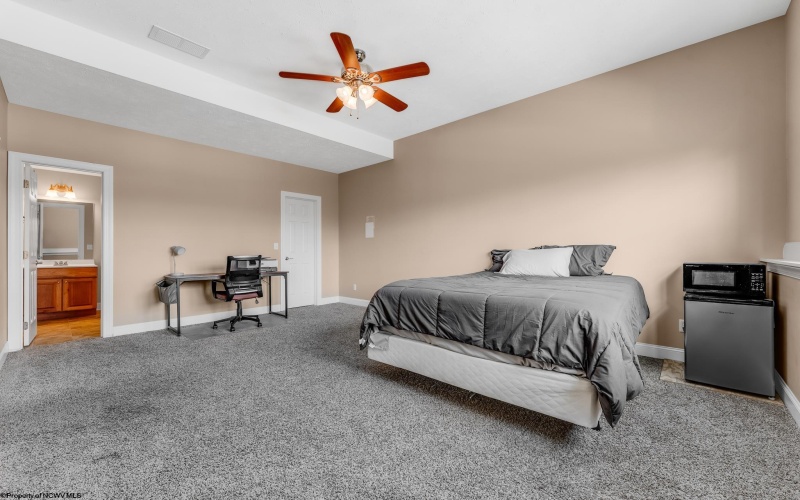 1 Stone Creek Drive, Morgantown, West Virginia 26508, 3 Bedrooms Bedrooms, 8 Rooms Rooms,3 BathroomsBathrooms,Single Family Detached,For Sale,Stone Creek,10163288