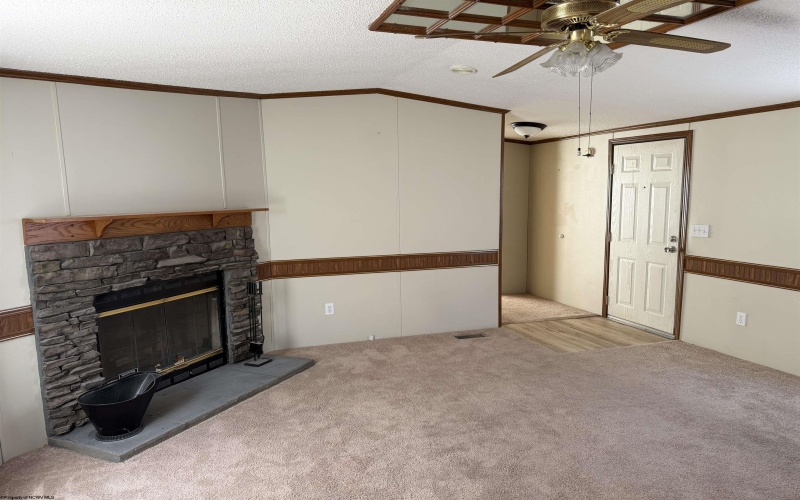 106 Levels Road, Fairmont, West Virginia 26554, 2 Bedrooms Bedrooms, 7 Rooms Rooms,2 BathroomsBathrooms,Single Family Detached,For Sale,Levels,10163295