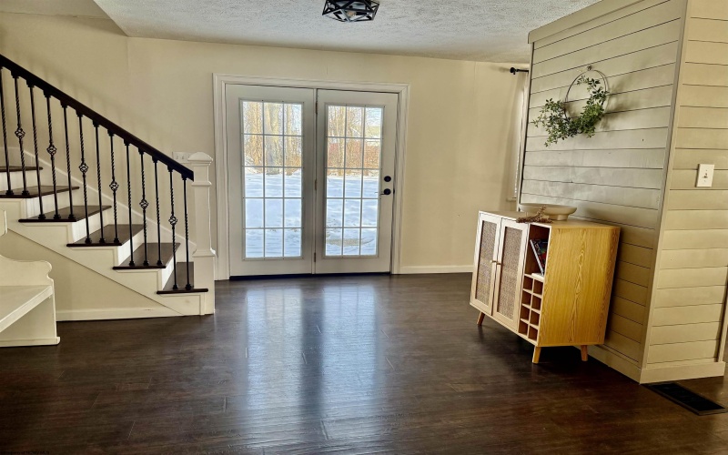 1563 Fairmont Avenue, Fairmont, West Virginia 26554, 3 Bedrooms Bedrooms, 7 Rooms Rooms,3 BathroomsBathrooms,Single Family Detached,For Sale,Fairmont,10163304