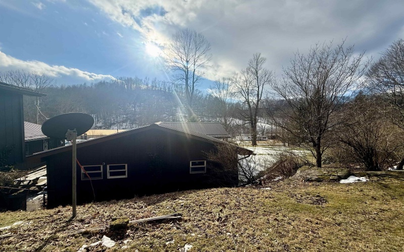 181 Oates Lane, Ellamore, West Virginia 26267, 3 Bedrooms Bedrooms, 5 Rooms Rooms,1 BathroomBathrooms,Single Family Detached,For Sale,Oates,10163317