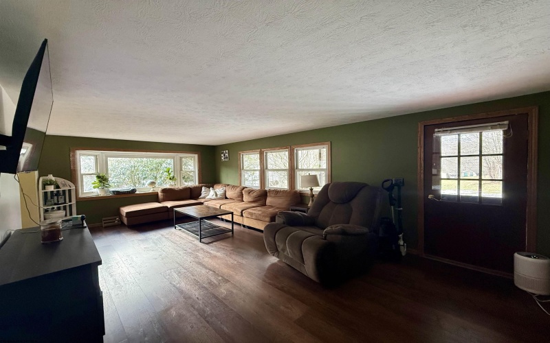 181 Oates Lane, Ellamore, West Virginia 26267, 3 Bedrooms Bedrooms, 5 Rooms Rooms,1 BathroomBathrooms,Single Family Detached,For Sale,Oates,10163317