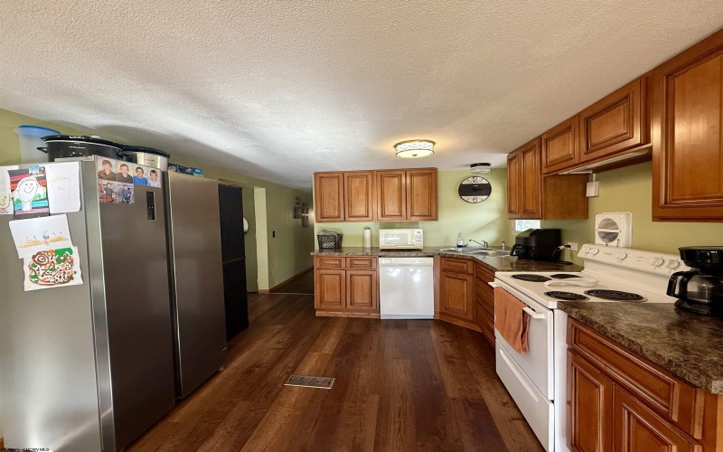 181 Oates Lane, Ellamore, West Virginia 26267, 3 Bedrooms Bedrooms, 5 Rooms Rooms,1 BathroomBathrooms,Single Family Detached,For Sale,Oates,10163317