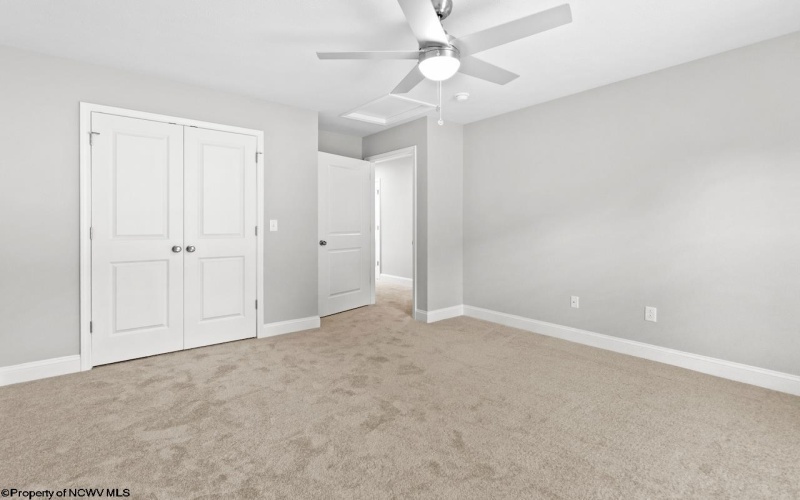 286 Red Oak Lane, Morgantown, West Virginia 26501, 3 Bedrooms Bedrooms, 7 Rooms Rooms,2 BathroomsBathrooms,Single Family Attached,For Sale,Red Oak,10163316