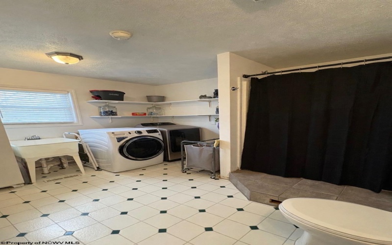 849 Shawnee Drive, Buckhannon, West Virginia 26201, 4 Bedrooms Bedrooms, 6 Rooms Rooms,2 BathroomsBathrooms,Single Family Detached,For Sale,Shawnee,10163315