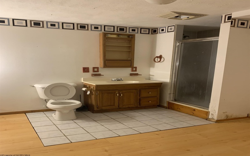 7100 Calhoun Highway, Mount Zion, West Virginia 26151, 3 Bedrooms Bedrooms, 8 Rooms Rooms,2 BathroomsBathrooms,Single Family Detached,For Sale,Calhoun,10163305