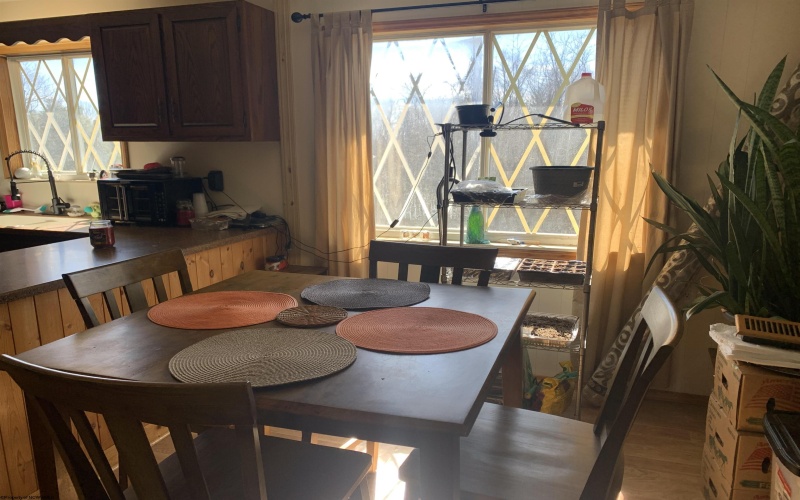 7100 Calhoun Highway, Mount Zion, West Virginia 26151, 3 Bedrooms Bedrooms, 8 Rooms Rooms,2 BathroomsBathrooms,Single Family Detached,For Sale,Calhoun,10163305