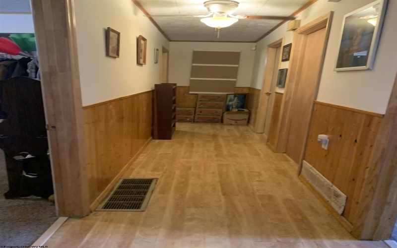 7100 Calhoun Highway, Mount Zion, West Virginia 26151, 3 Bedrooms Bedrooms, 8 Rooms Rooms,2 BathroomsBathrooms,Single Family Detached,For Sale,Calhoun,10163305