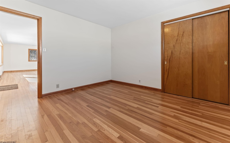 1217 Corvet Avenue, Morgantown, West Virginia 26505, 3 Bedrooms Bedrooms, 6 Rooms Rooms,2 BathroomsBathrooms,Single Family Detached,For Sale,Corvet,10163306