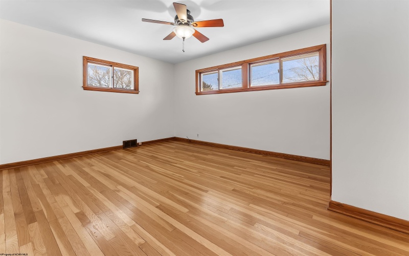 1217 Corvet Avenue, Morgantown, West Virginia 26505, 3 Bedrooms Bedrooms, 6 Rooms Rooms,2 BathroomsBathrooms,Single Family Detached,For Sale,Corvet,10163306