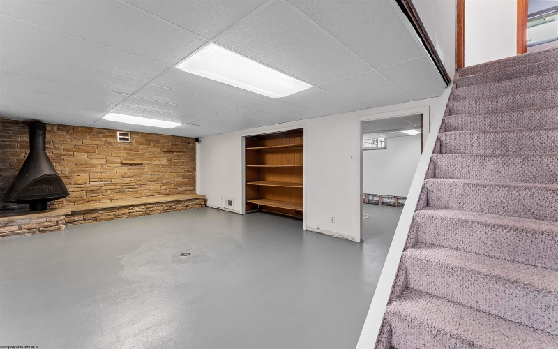 1217 Corvet Avenue, Morgantown, West Virginia 26505, 3 Bedrooms Bedrooms, 6 Rooms Rooms,2 BathroomsBathrooms,Single Family Detached,For Sale,Corvet,10163306