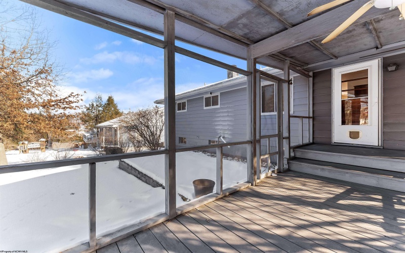 1217 Corvet Avenue, Morgantown, West Virginia 26505, 3 Bedrooms Bedrooms, 6 Rooms Rooms,2 BathroomsBathrooms,Single Family Detached,For Sale,Corvet,10163306