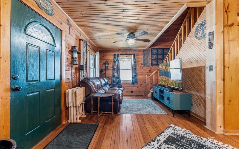 2032 Digman Road, Philippi, West Virginia 26416, 3 Bedrooms Bedrooms, 5 Rooms Rooms,1 BathroomBathrooms,Single Family Detached,For Sale,Digman,10163313