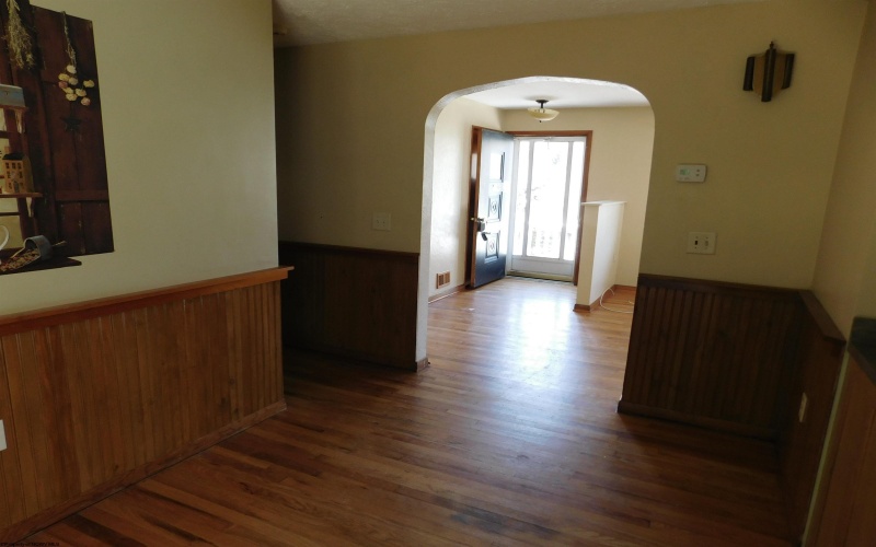 1126 Park Drive, Fairmont, West Virginia 26554, 2 Bedrooms Bedrooms, 5 Rooms Rooms,2 BathroomsBathrooms,Single Family Detached,For Sale,Park,10163307