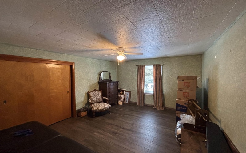 2704 Sycamore Road, Clarksburg, West Virginia 26301-5802, 2 Bedrooms Bedrooms, 5 Rooms Rooms,2 BathroomsBathrooms,Single Family Detached,For Sale,Sycamore,10163314