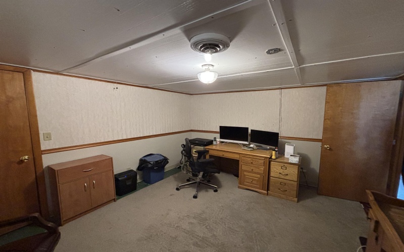 2704 Sycamore Road, Clarksburg, West Virginia 26301-5802, 2 Bedrooms Bedrooms, 5 Rooms Rooms,2 BathroomsBathrooms,Single Family Detached,For Sale,Sycamore,10163314