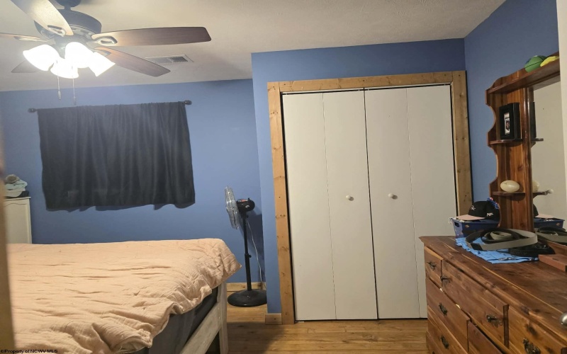 68 School Street, Ellenboro, West Virginia 26346, 2 Bedrooms Bedrooms, 5 Rooms Rooms,1 BathroomBathrooms,Single Family Detached,For Sale,School,10163311