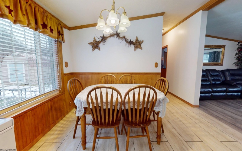 146 BOYLEN Avenue, Grafton, West Virginia 26354, 3 Bedrooms Bedrooms, 9 Rooms Rooms,2 BathroomsBathrooms,Single Family Detached,For Sale,BOYLEN,10163318