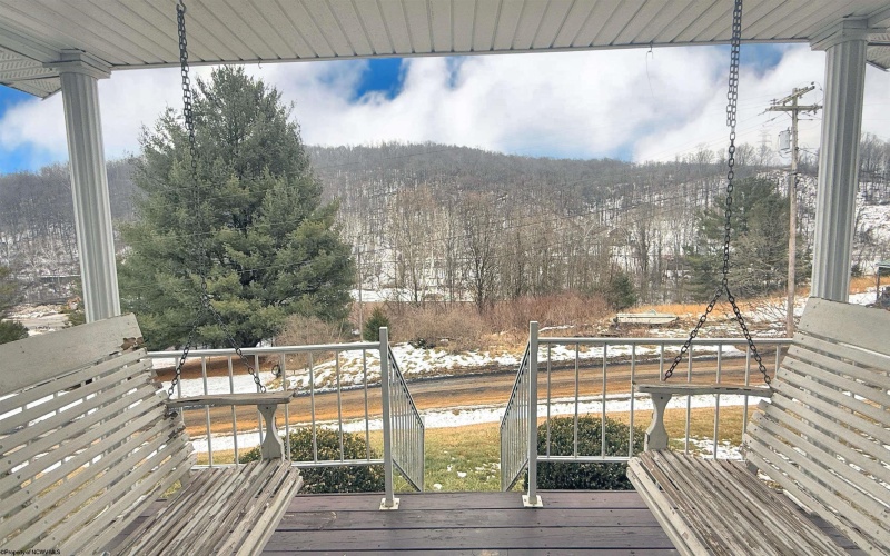 146 BOYLEN Avenue, Grafton, West Virginia 26354, 3 Bedrooms Bedrooms, 9 Rooms Rooms,2 BathroomsBathrooms,Single Family Detached,For Sale,BOYLEN,10163318