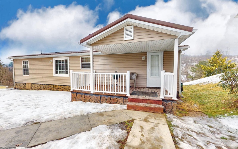 146 BOYLEN Avenue, Grafton, West Virginia 26354, 3 Bedrooms Bedrooms, 9 Rooms Rooms,2 BathroomsBathrooms,Single Family Detached,For Sale,BOYLEN,10163318