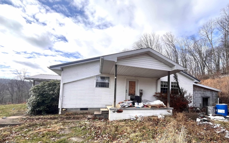 247 Mount Zion Lane, Moatsville, West Virginia 26405, 3 Bedrooms Bedrooms, 7 Rooms Rooms,1 BathroomBathrooms,Single Family Detached,For Sale,Mount Zion,10163319