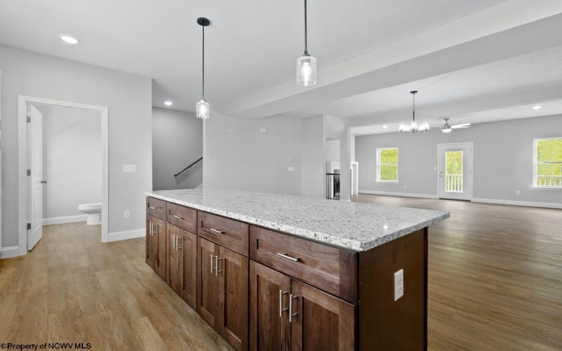 284 Red Oak Lane, Morgantown, West Virginia 26501, 3 Bedrooms Bedrooms, 7 Rooms Rooms,2 BathroomsBathrooms,Single Family Attached,For Sale,Red Oak,10163326