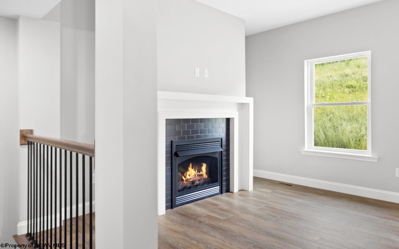 284 Red Oak Lane, Morgantown, West Virginia 26501, 3 Bedrooms Bedrooms, 7 Rooms Rooms,2 BathroomsBathrooms,Single Family Attached,For Sale,Red Oak,10163326