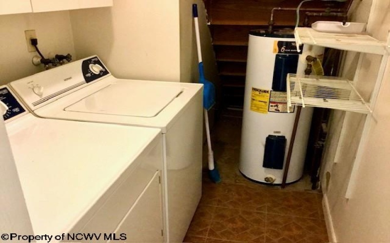 20 Marcus Drive, Morgantown, West Virginia 26501, 2 Bedrooms Bedrooms, 5 Rooms Rooms,1 BathroomBathrooms,Single Family Attached,For Sale,Marcus,10163331