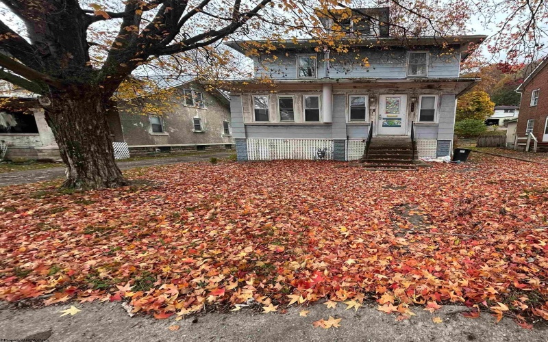 635 Main Street, Philippi, West Virginia 26416, 4 Bedrooms Bedrooms, 9 Rooms Rooms,1 BathroomBathrooms,Single Family Detached,For Sale,Main,10163334