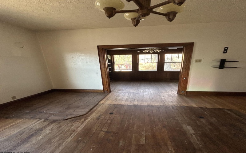 635 Main Street, Philippi, West Virginia 26416, 4 Bedrooms Bedrooms, 9 Rooms Rooms,1 BathroomBathrooms,Single Family Detached,For Sale,Main,10163334