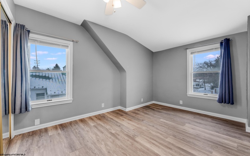 381 Laurel Street, Morgantown, West Virginia 26505, 2 Bedrooms Bedrooms, 4 Rooms Rooms,1 BathroomBathrooms,Single Family Detached,For Sale,Laurel,10163323