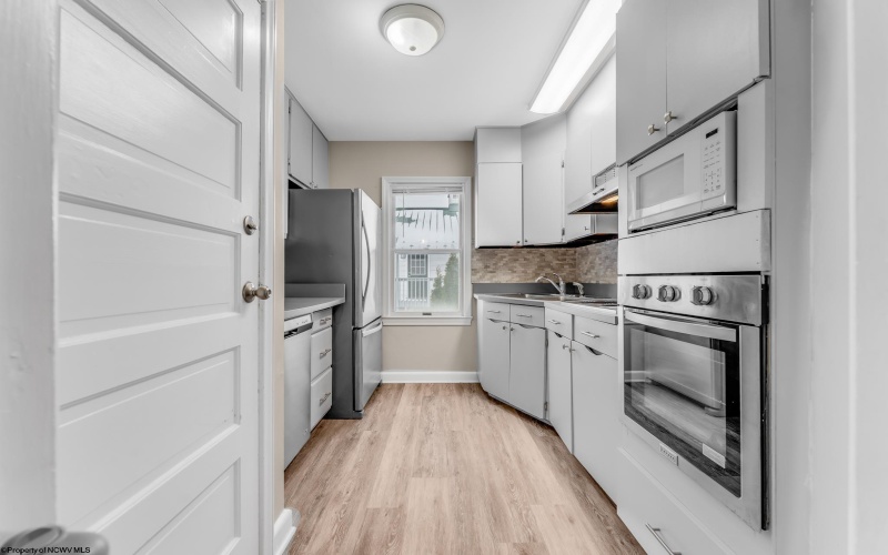 381 Laurel Street, Morgantown, West Virginia 26505, 2 Bedrooms Bedrooms, 4 Rooms Rooms,1 BathroomBathrooms,Single Family Detached,For Sale,Laurel,10163323