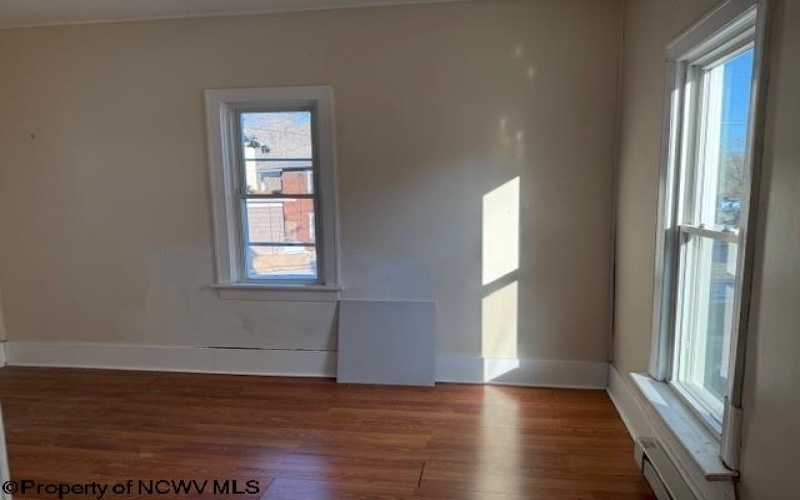 200 Cherry Street, Morgantown, West Virginia 26501, 4 Bedrooms Bedrooms, 6 Rooms Rooms,1 BathroomBathrooms,Single Family Detached,For Sale,Cherry,10163330