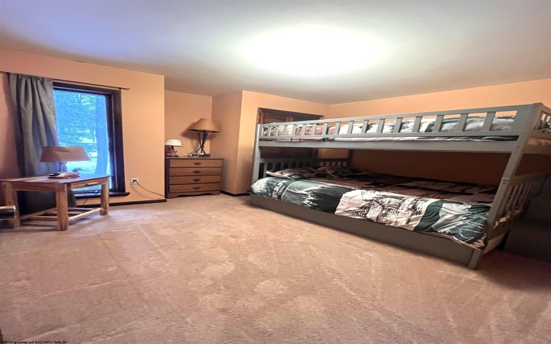 952 Rhododendron Drive, Terra Alta, West Virginia 26764, 2 Bedrooms Bedrooms, 7 Rooms Rooms,2 BathroomsBathrooms,Single Family Detached,For Sale,Rhododendron,10163343