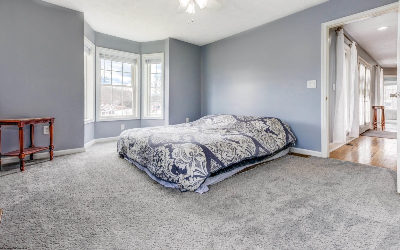 55 Augusta Pines Drive, Fairmont, West Virginia 26554, 4 Bedrooms Bedrooms, 9 Rooms Rooms,4 BathroomsBathrooms,Single Family Detached,For Sale,Augusta Pines,10163338