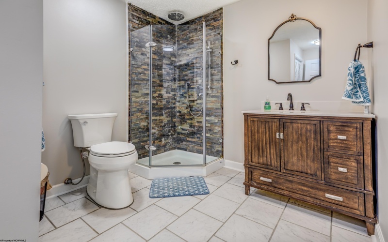 55 Augusta Pines Drive, Fairmont, West Virginia 26554, 4 Bedrooms Bedrooms, 9 Rooms Rooms,4 BathroomsBathrooms,Single Family Detached,For Sale,Augusta Pines,10163338