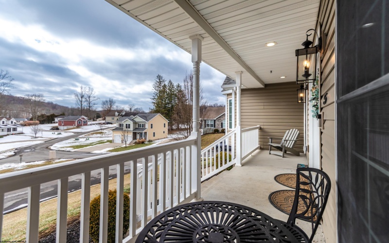 55 Augusta Pines Drive, Fairmont, West Virginia 26554, 4 Bedrooms Bedrooms, 9 Rooms Rooms,4 BathroomsBathrooms,Single Family Detached,For Sale,Augusta Pines,10163338