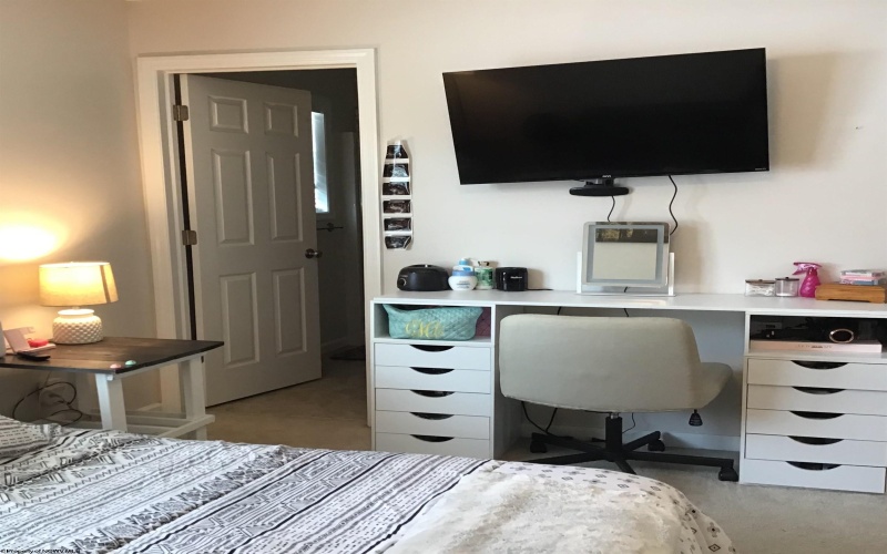 231 Woodbury Drive, Fairmont, West Virginia 26554, 3 Bedrooms Bedrooms, 6 Rooms Rooms,2 BathroomsBathrooms,Single Family Detached,For Sale,Woodbury,10163346