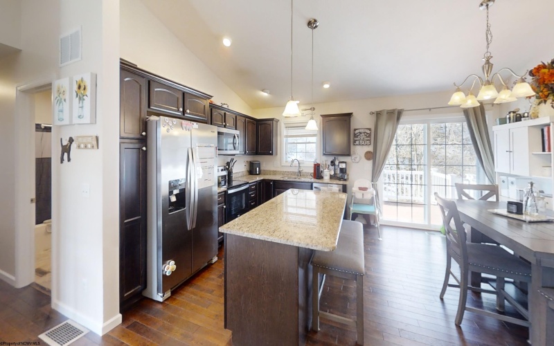 231 Woodbury Drive, Fairmont, West Virginia 26554, 3 Bedrooms Bedrooms, 6 Rooms Rooms,2 BathroomsBathrooms,Single Family Detached,For Sale,Woodbury,10163346