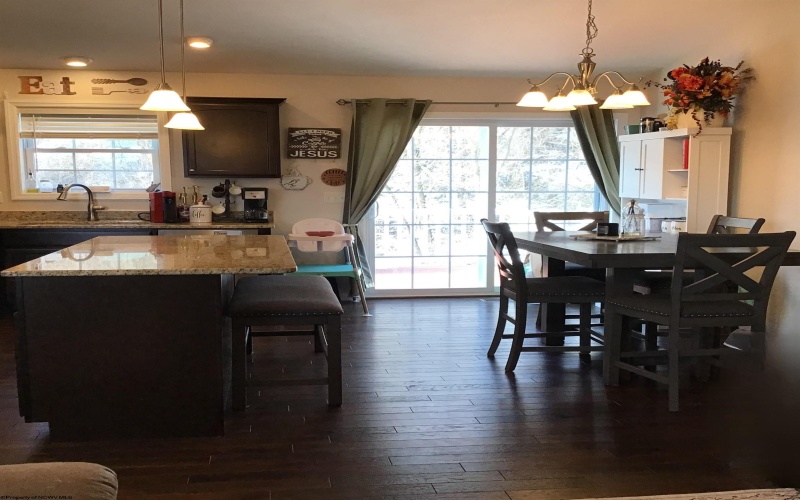 231 Woodbury Drive, Fairmont, West Virginia 26554, 3 Bedrooms Bedrooms, 6 Rooms Rooms,2 BathroomsBathrooms,Single Family Detached,For Sale,Woodbury,10163346