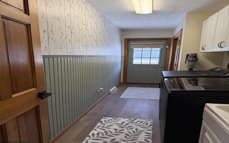 280 Deerfield Circle, Kingwood, West Virginia 26537, 4 Bedrooms Bedrooms, 12 Rooms Rooms,3 BathroomsBathrooms,Single Family Detached,For Sale,Deerfield,10163344