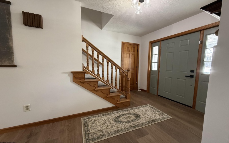 280 Deerfield Circle, Kingwood, West Virginia 26537, 4 Bedrooms Bedrooms, 12 Rooms Rooms,3 BathroomsBathrooms,Single Family Detached,For Sale,Deerfield,10163344