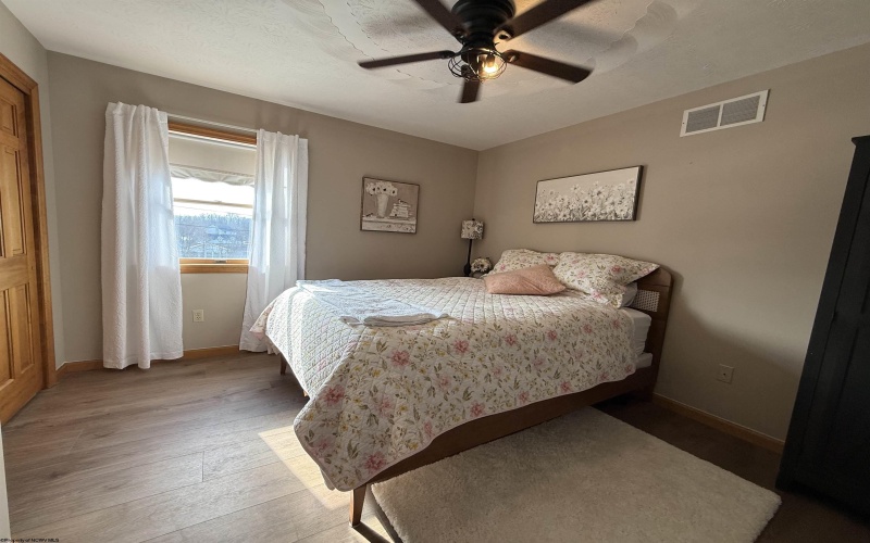 280 Deerfield Circle, Kingwood, West Virginia 26537, 4 Bedrooms Bedrooms, 12 Rooms Rooms,3 BathroomsBathrooms,Single Family Detached,For Sale,Deerfield,10163344