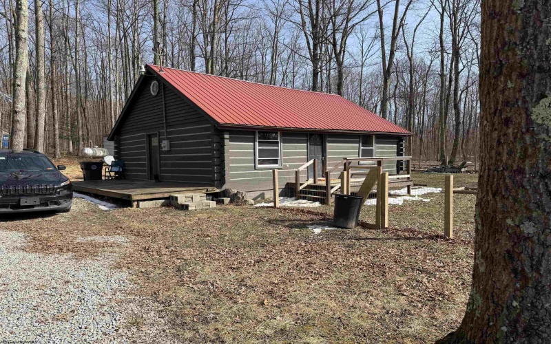 2122 Mt Nebo Road, Buckhannon, West Virginia 26201, 2 Bedrooms Bedrooms, 6 Rooms Rooms,1 BathroomBathrooms,Single Family Detached,For Sale,Mt Nebo,10163349