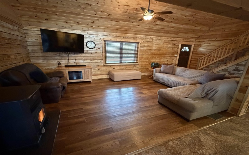 257 Marcus Rennix Road, Valley Bend, West Virginia 26293, 2 Bedrooms Bedrooms, 8 Rooms Rooms,2 BathroomsBathrooms,Single Family Detached,For Sale,Marcus Rennix,10163350