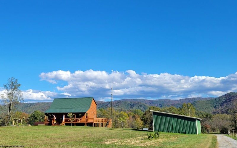 257 Marcus Rennix Road, Valley Bend, West Virginia 26293, 2 Bedrooms Bedrooms, 8 Rooms Rooms,2 BathroomsBathrooms,Single Family Detached,For Sale,Marcus Rennix,10163350