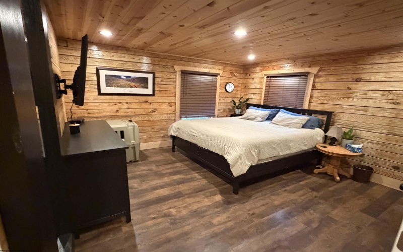 257 Marcus Rennix Road, Valley Bend, West Virginia 26293, 2 Bedrooms Bedrooms, 8 Rooms Rooms,2 BathroomsBathrooms,Single Family Detached,For Sale,Marcus Rennix,10163350