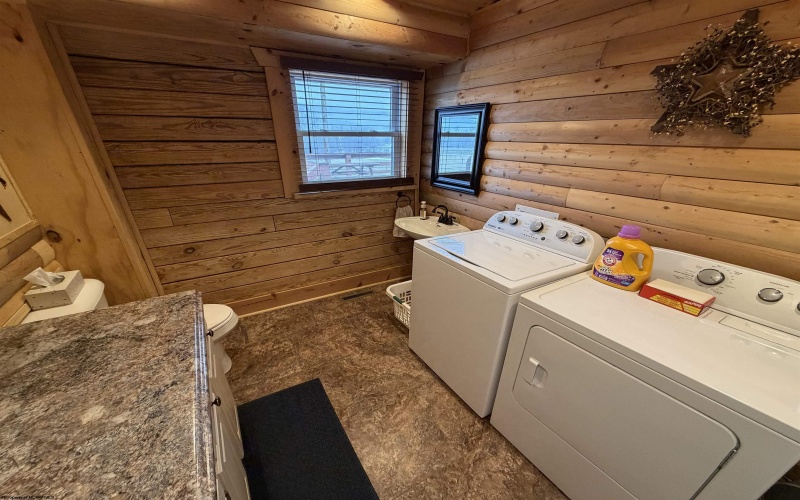 257 Marcus Rennix Road, Valley Bend, West Virginia 26293, 2 Bedrooms Bedrooms, 8 Rooms Rooms,2 BathroomsBathrooms,Single Family Detached,For Sale,Marcus Rennix,10163350