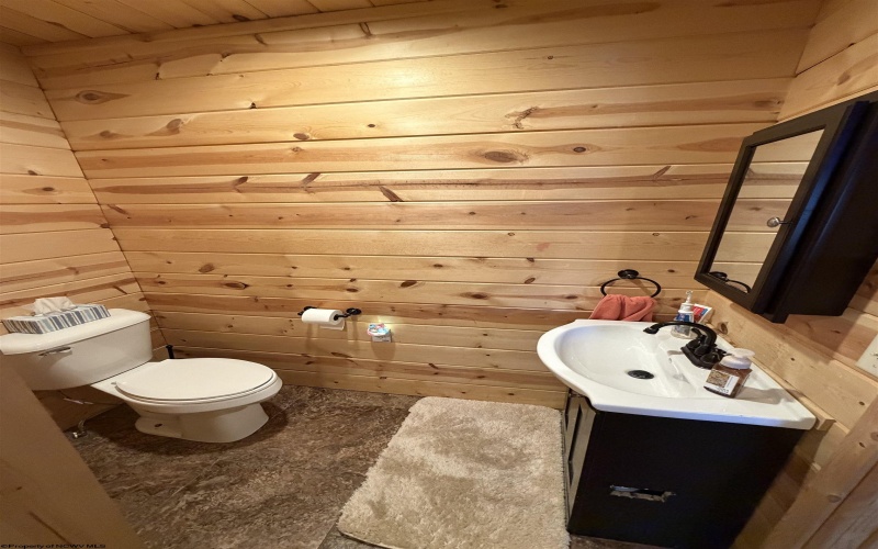 257 Marcus Rennix Road, Valley Bend, West Virginia 26293, 2 Bedrooms Bedrooms, 8 Rooms Rooms,2 BathroomsBathrooms,Single Family Detached,For Sale,Marcus Rennix,10163350